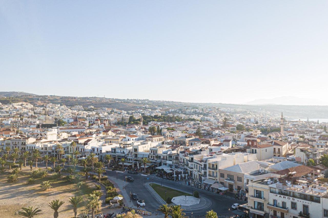 V77 Seafront Suites Rethymno  Bagian luar foto